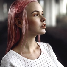 Kaderník roka 2015: Dámsky komerčný účes Čechy (Adéla Kodetová – Dual Studio)