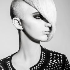 Kaderník roka 2015: Dámsky komerčný účes Čechy (Martin Kováč – Hair Art Design)