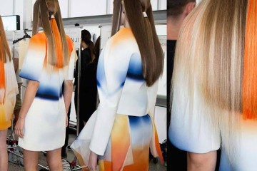 Keď sa spojí obľúbené blondré a farebný vrkoč, vznikne úžasnejší účes, než by ste čakali. Y Salon ho pripravil pre módnu prehliadku Haryono Setiadi.